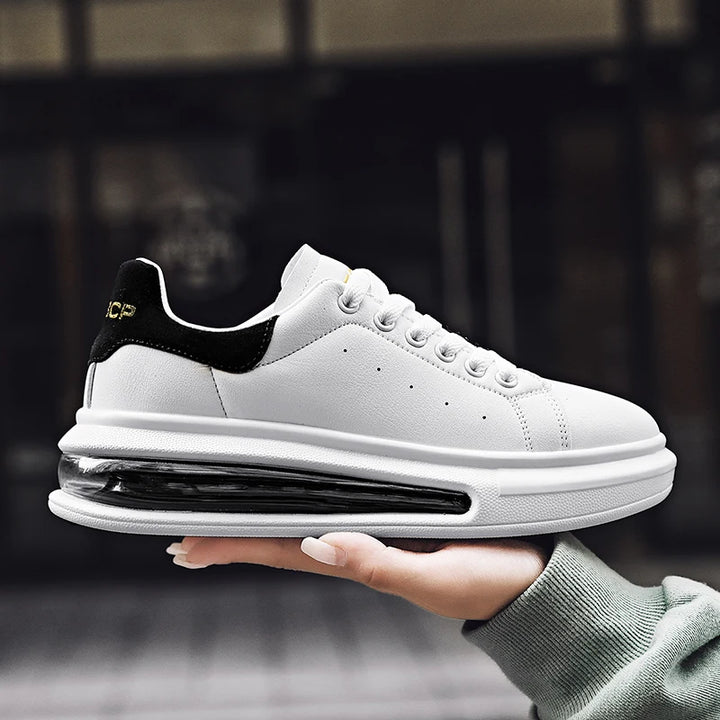 Blaik Sneakers