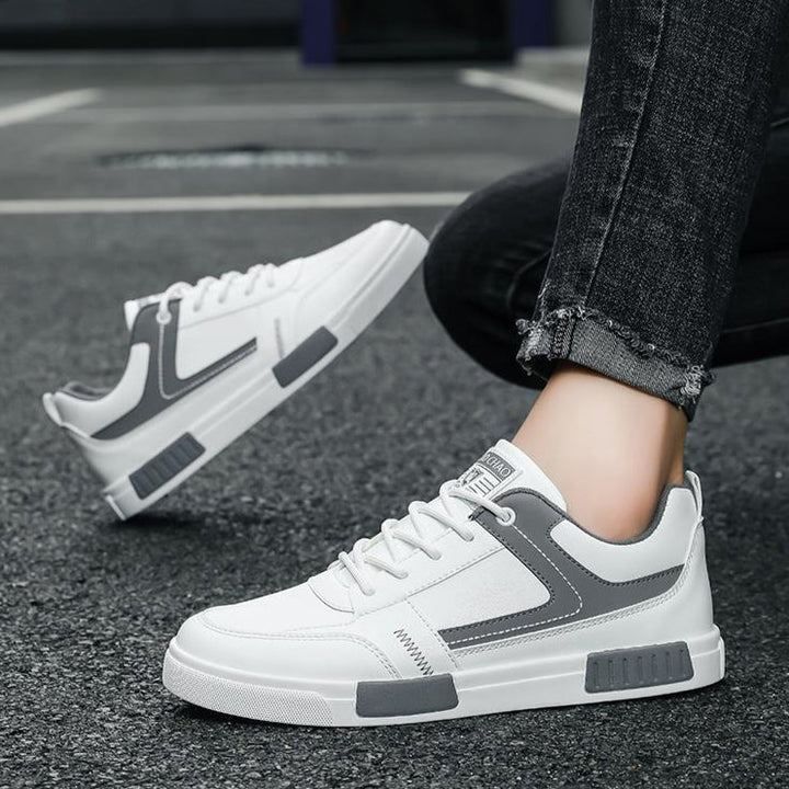 Trev Sneakers