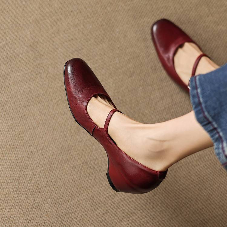 Nera Genuine Leather Pumps