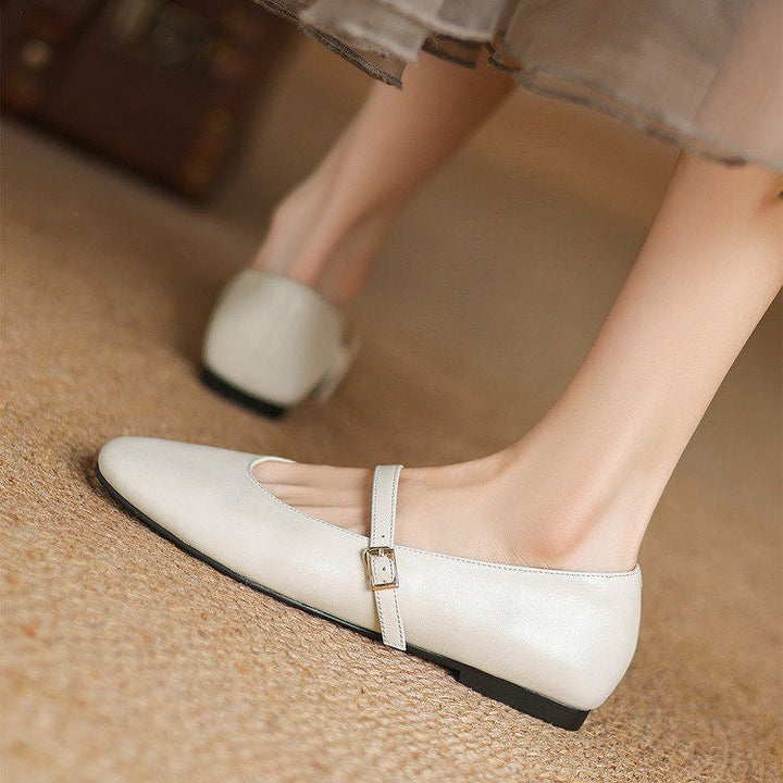 Ela Genuine Leather Mary Jane Pumps