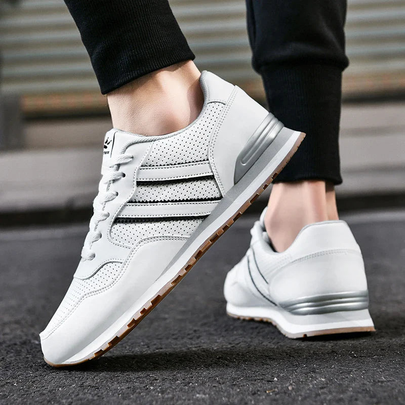 Astor Sneakers