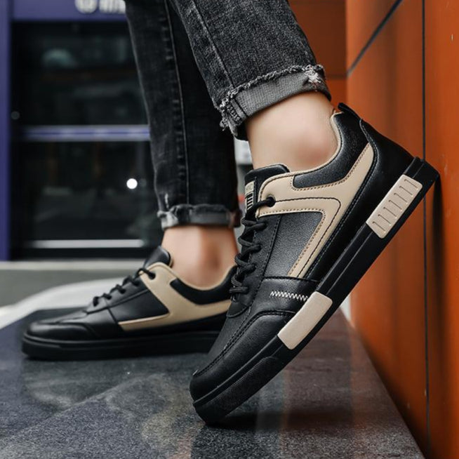 Trev Sneakers