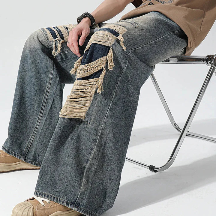 Teji Distressed Jeans