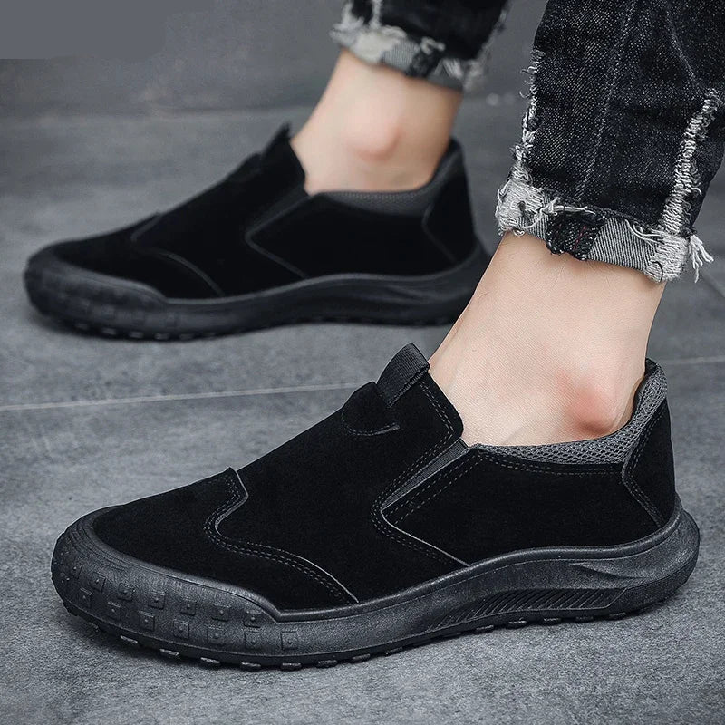 Brano Sneakers