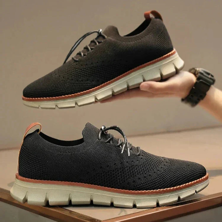 Roger Sneakers