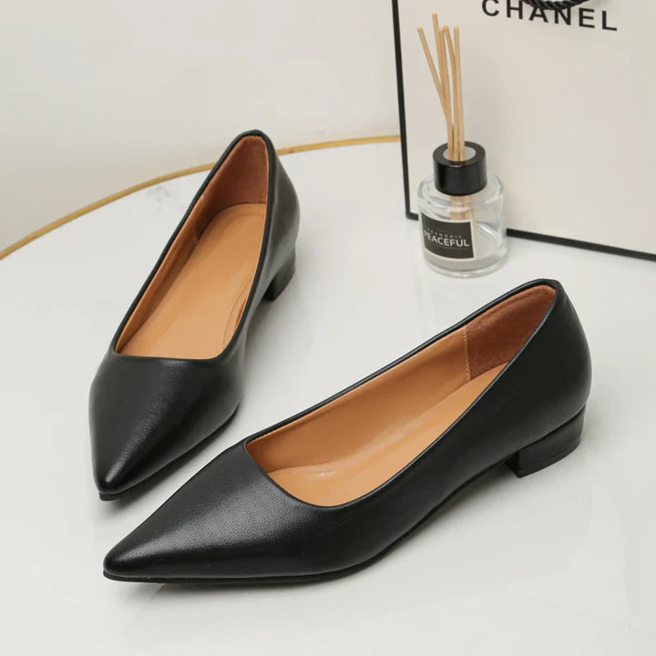 Orlena Pumps