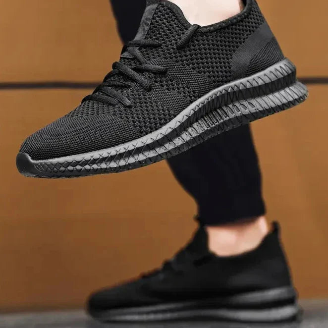 Revo Sneakers