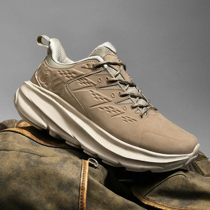 Ricon Sneakers