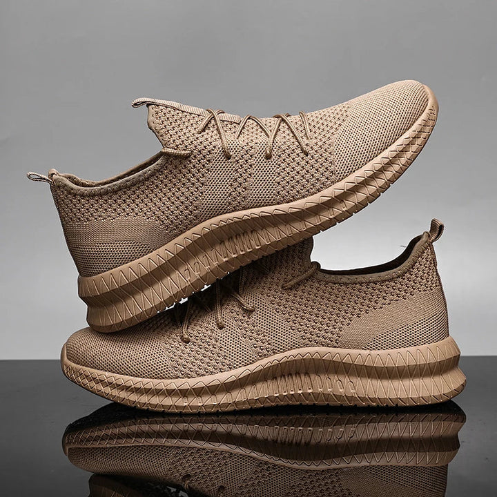 Revo Sneakers