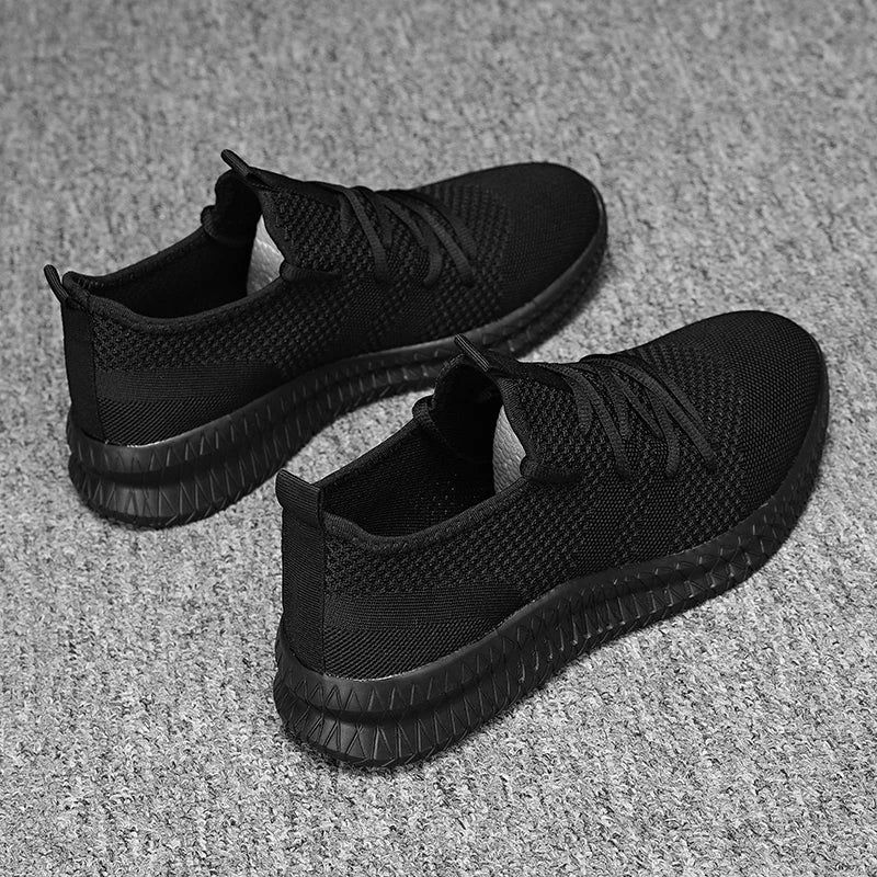 Revo Sneakers