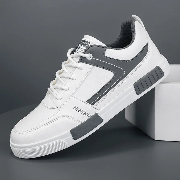 Trev Sneakers