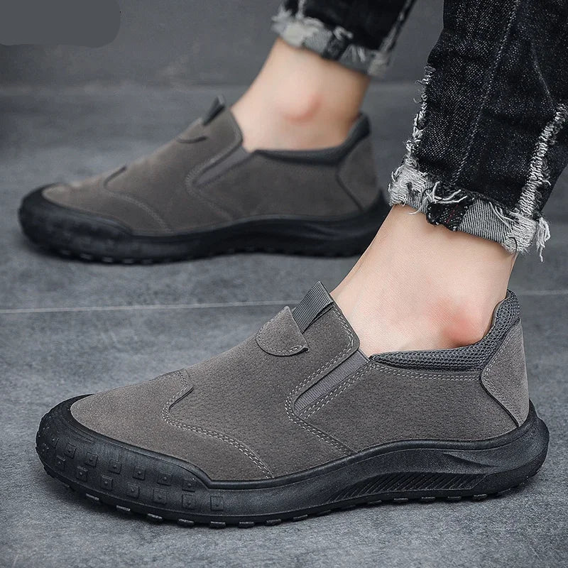 Brano Sneakers