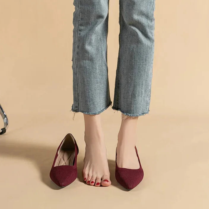 Liena Kitten Pumps