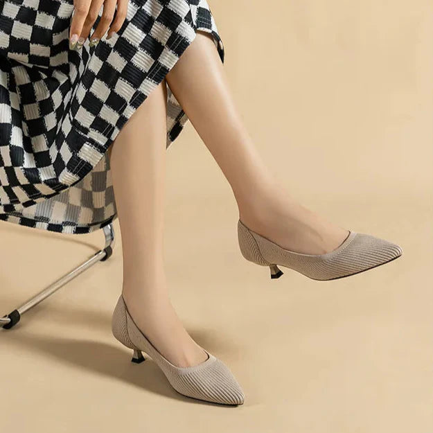 Liena Kitten Pumps