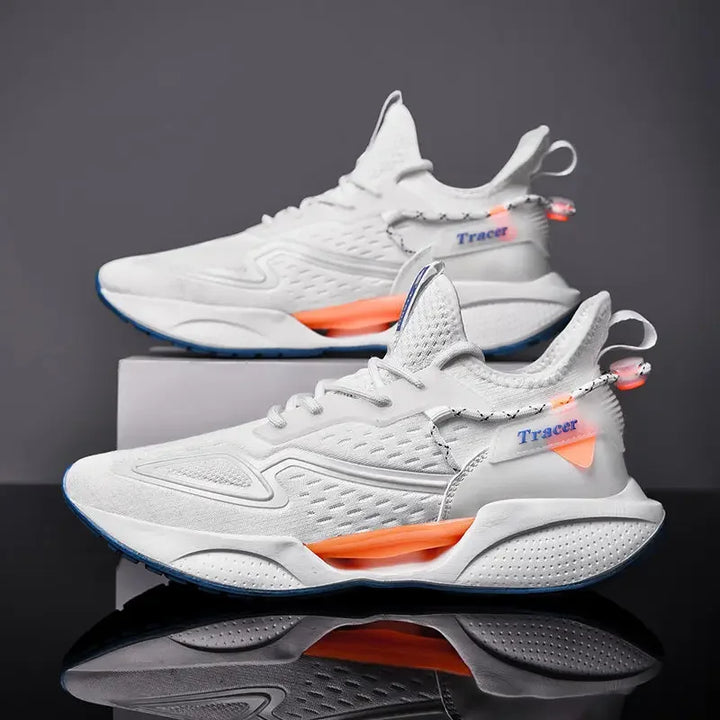 Tracer Sneakers