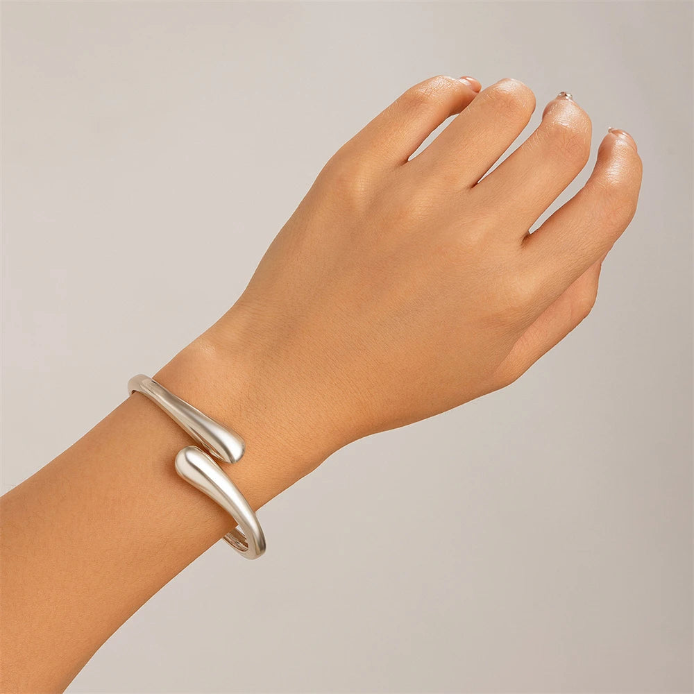 Elvora Bangle & Ring