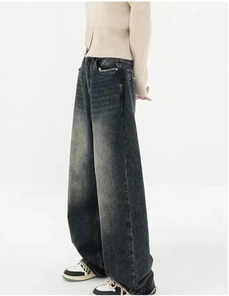 Cassi Distressed Jeans