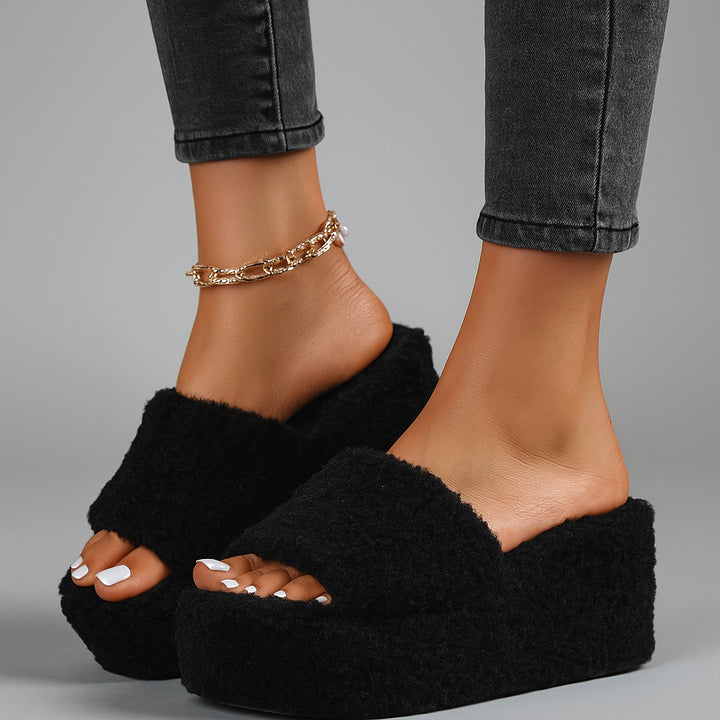 Maura Slides