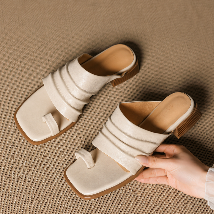 Fiori Genuine Leather Toe-Loop Mules